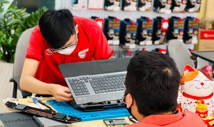 Quy trình thay bàn phím laptop quận Cầu Giấy tại Điện Thoại Vui
