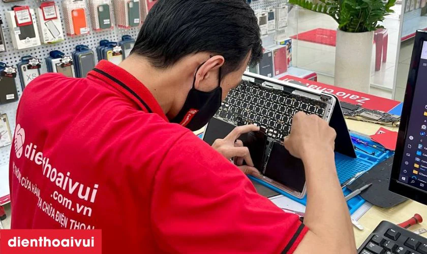 Lưu &yacute; khi thay b&agrave;n ph&iacute;m MacBook Pro