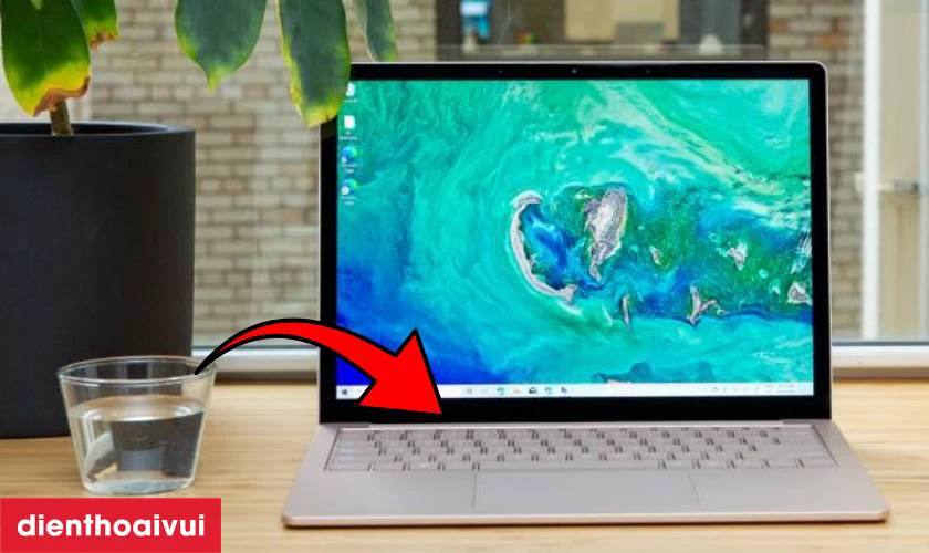 Thay b&agrave;n ph&iacute;m Surface Laptop 3