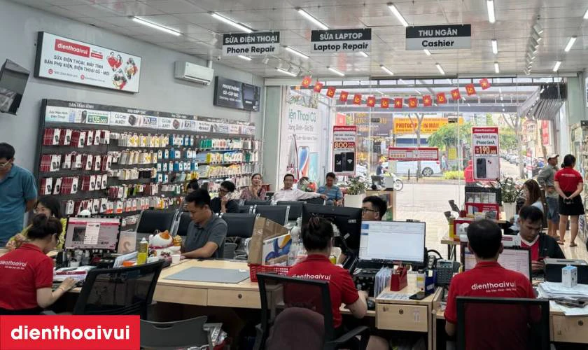 Thay b&agrave;n ph&iacute;m Surface ở đ&acirc;u uy t&iacute;n