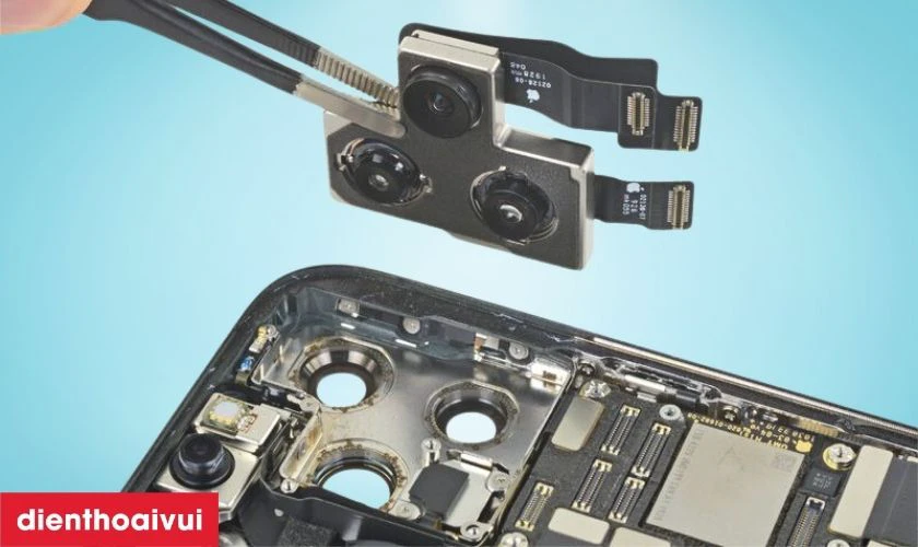 Thay camera sau iPhone 11 Pro ch&iacute;nh h&atilde;ng Hatech l&agrave; g&igrave;?