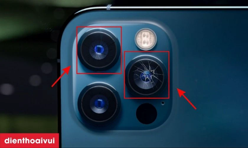 Dấu hiệu nhận biết t&igrave;nh trạng hư hỏng camera điện thoại iPhone 12 Pro