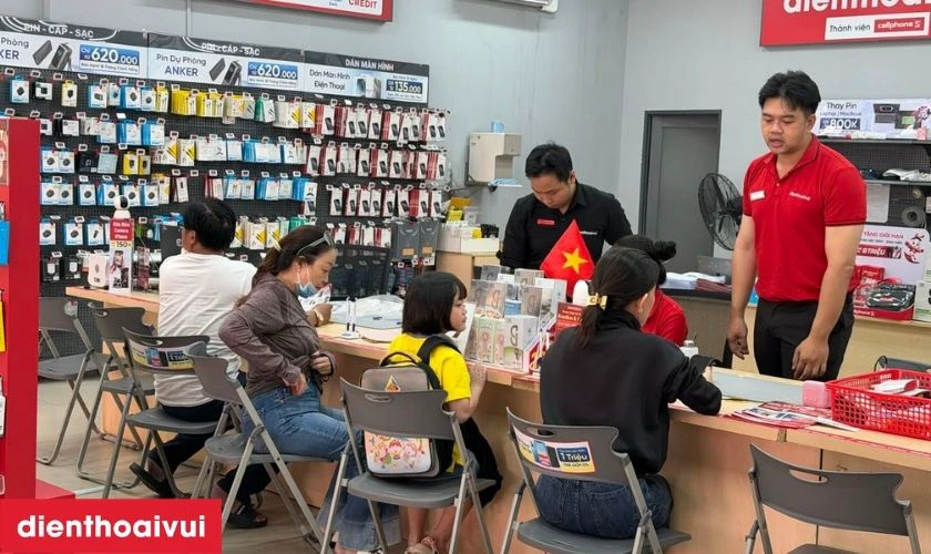 Đến ngay Điện Thoại Vui để thay camera sau iPhone 13 Pro chính hãng, lấy liền