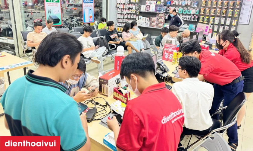 Tiếp nhận camera sau iPhone 15 bị lỗi