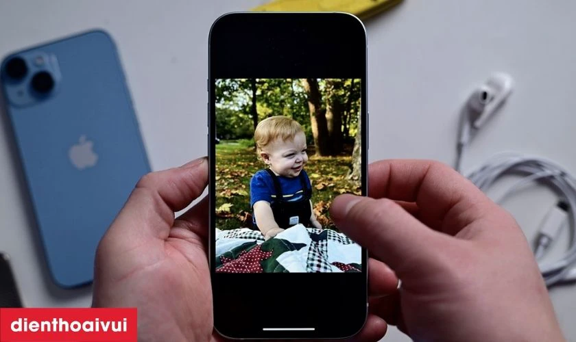 Theo d&otilde;i hoạt động của camera