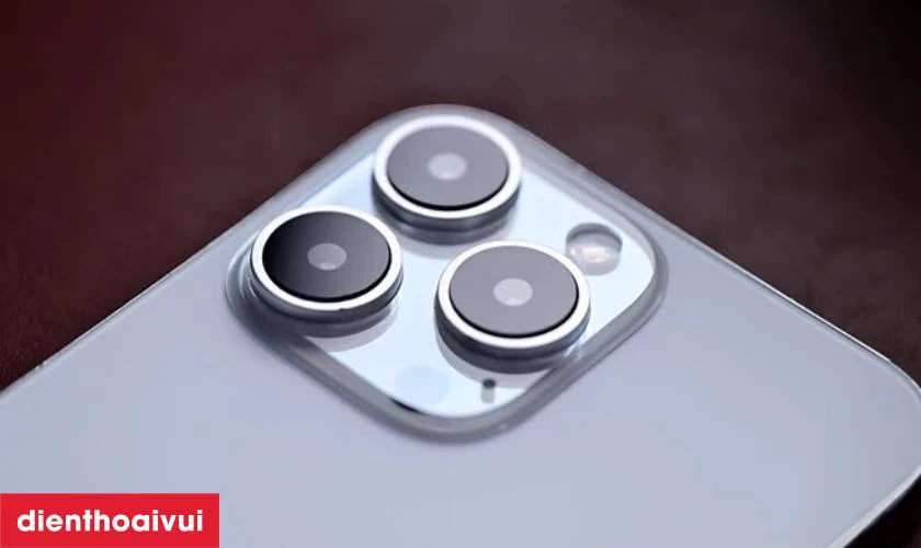 Đ&aacute;nh gi&aacute; camera sau điện thoại iPhone 16 Pro