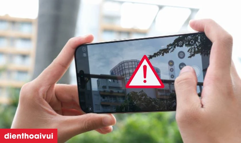 Khi n&agrave;o bạn cần thay camera sau iPhone 16 Pro
