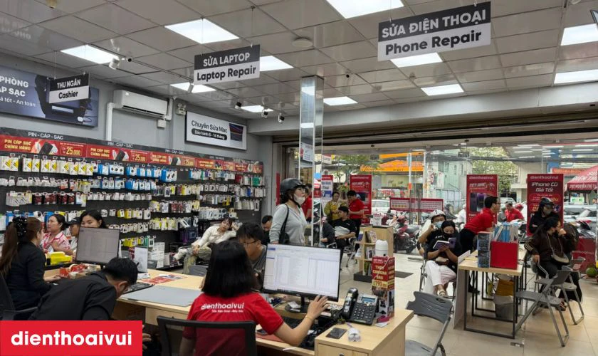 V&igrave; sao n&ecirc;n thay camera sau iPhone 17 ch&iacute;nh h&atilde;ng GENA loại Pro tại Điện Thoại Vui?
