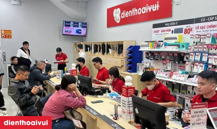 Quy trình thay camera sau iPhone 6 Plus chính hãng GENA chuyên nghiệp lấy liền tại Điện Thoại Vui