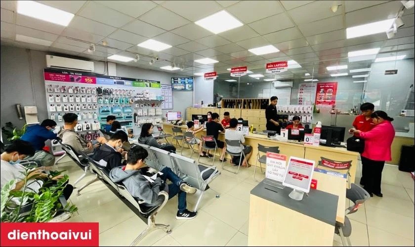 Cửa h&agrave;ng sửa chữa thay camera uy t&iacute;n tại TP.HCM