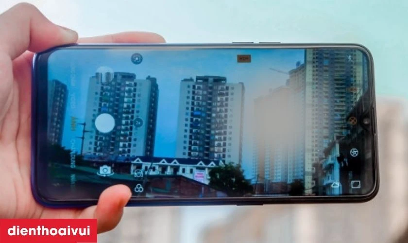 Khi n&agrave;o bạn cần thay camera sau Oppo?