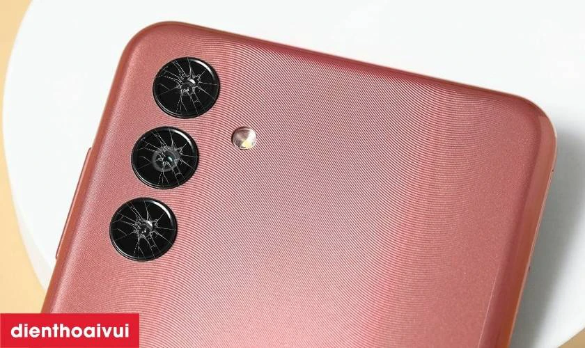 Nguyên nhân khiến Camera Samsung Galaxy A04s bị hư, lỗi