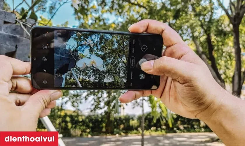 C&oacute; n&ecirc;n thay camera sau Samsung Galaxy A32 kh&ocirc;ng?