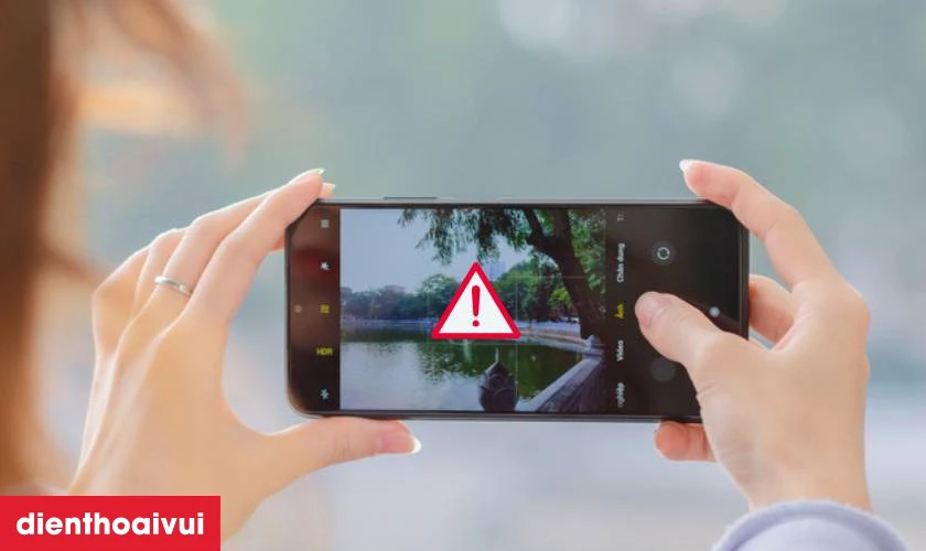 Khi n&agrave;o bạn cần thay camera sau Xiaomi Poco M3