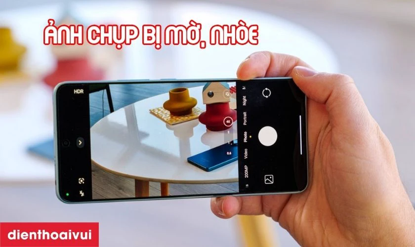 Khi n&agrave;o bạn cần thay camera sau Xiaomi Redmi 13C?