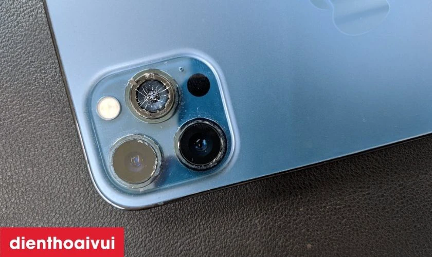 Nguyên nhân camera điện thoại iPhone 12 Pro Max bị hư hỏng