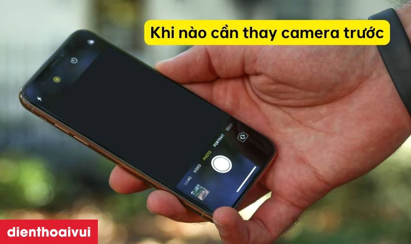 Khi n&agrave;o bạn cần thay camera trước iPhone 16 Pro Max