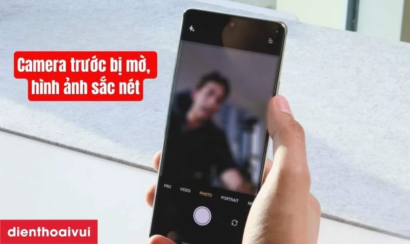 Dấu hiệu nào bạn cần thay camera trước Oppo Reno?