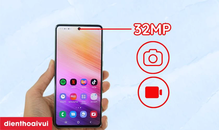 Camera trước của Samsung Galaxy A73 c&oacute; độ ph&acirc;n giải 32MP