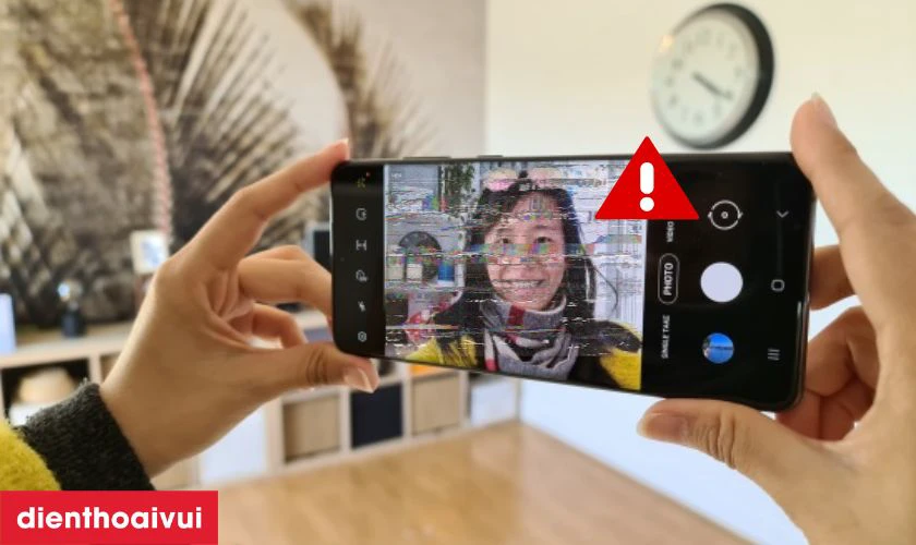 Trường hợp n&agrave;o cần thay camera trước Samsung Galaxy Note 10 Lite
