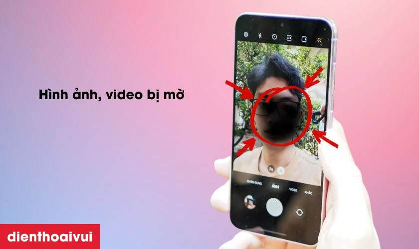 Khi nào bạn cần thay camera trước Samsung