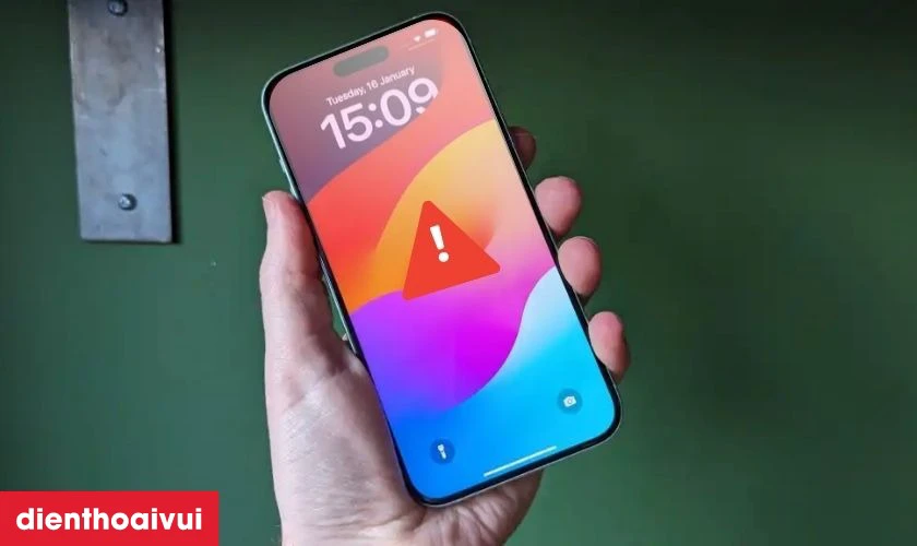 Khi nào cần thay cáp cảm biến iPhone 15 Plus?