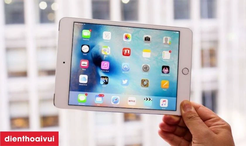 Cách bảo quản cáp nguồn iPad Mini 4 sau khi thay