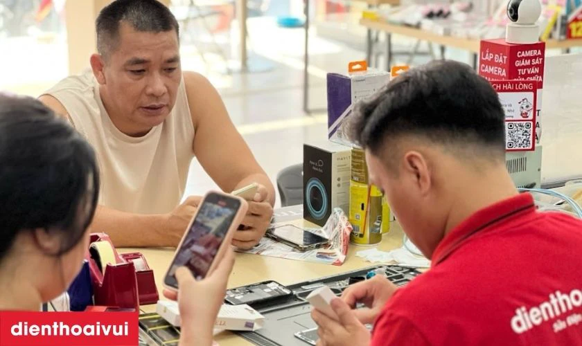 Cần lưu &yacute; g&igrave; trước khi thay c&aacute;p nguồn Vivo Y15?