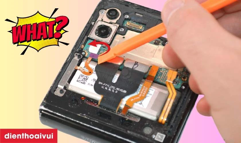 Thay c&aacute;p nối main Samsung Galaxy Z Flip 3 ch&iacute;nh h&atilde;ng Safety l&agrave; g&igrave;?