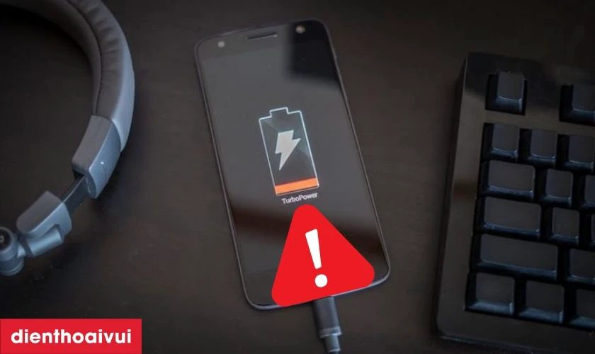 Trường hợp n&agrave;o bạn cần thay ch&acirc;n sạc iPhone?