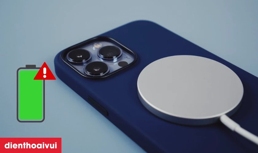 Nguy&ecirc;n nh&acirc;n khiến c&aacute;p sạc kh&ocirc;ng d&acirc;y NFC iPhone 13 Pro Max bị hư hỏng