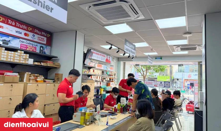 V&igrave; sao n&ecirc;n thay c&aacute;p volume iPhone 13 Mini tại Điện Thoại Vui?