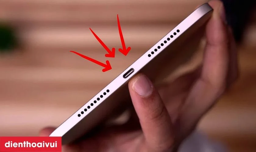 Tổng quan về cụm ch&acirc;n sạc iPad Air 5 5G