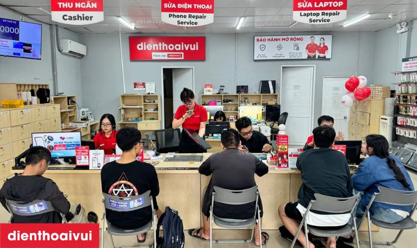 Quy tr&igrave;nh thay ch&acirc;n sạc iPad Gen 6 9.7 2018 chuy&ecirc;n nghiệp lấy liền tại Điện Thoại Vui