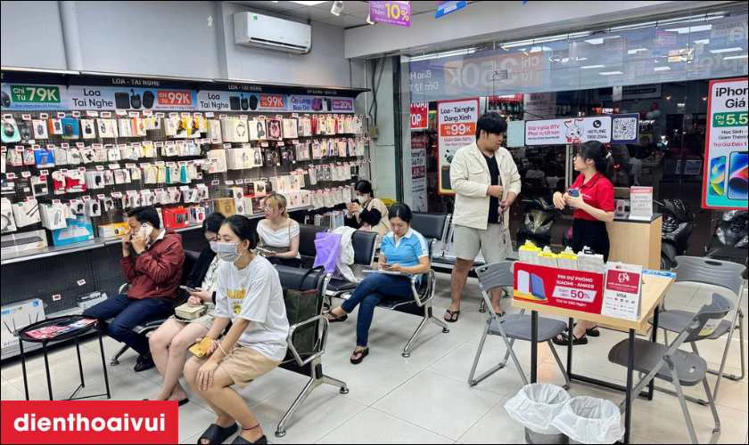 Địa chỉ thay ch&acirc;n sạc ở đ&acirc;u uy t&iacute;n, lấy liền lại TPHCM v&agrave; H&agrave; Nội