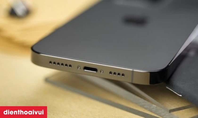 Đ&aacute;nh gi&aacute; cụm ch&acirc;n sạc điện iPhone 14