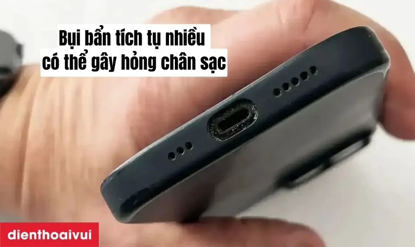 Nguy&ecirc;n nh&acirc;n khiến ch&acirc;n sạc iPhone 15 Pro Max bị hư