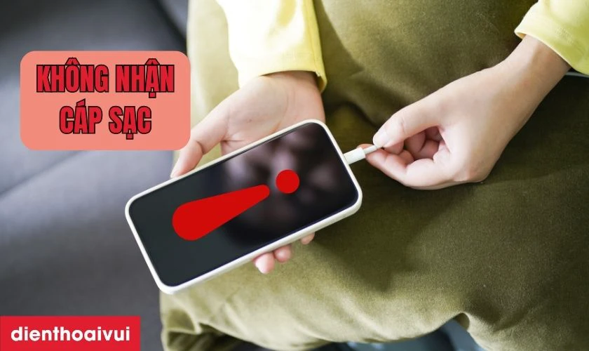 N&ecirc;n đi kiểm tra khi điện thoại sạc kh&ocirc;ng v&ocirc;