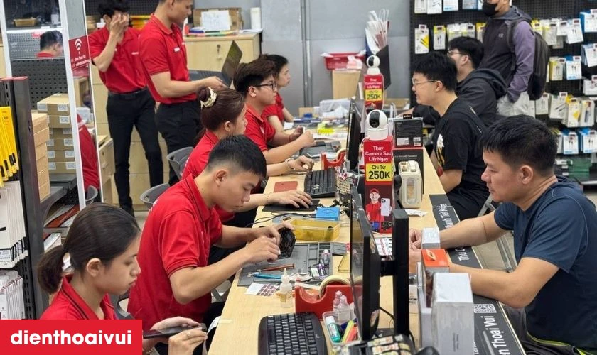 Địa chỉ thay chân sạc OPPO Reno 8 ở đâu lấy liền