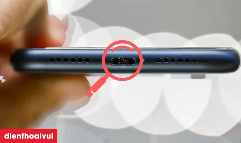 Nguy&ecirc;n nh&acirc;n ch&acirc;n sạc điện thoại iPhone XS
