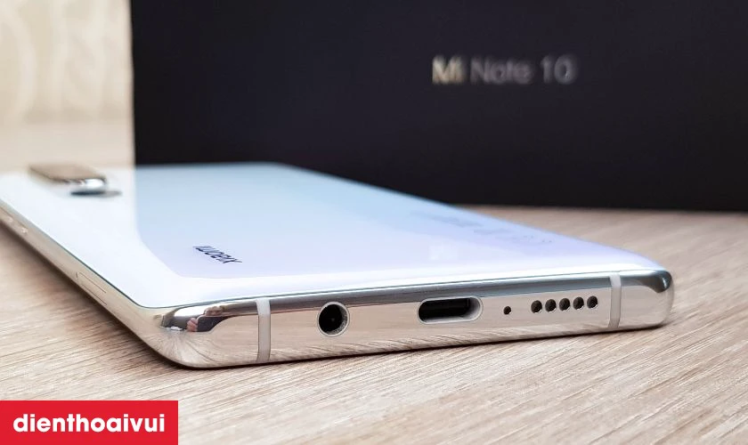 Thay ch&acirc;n sạc Safety Xiaomi Redmi Note 10