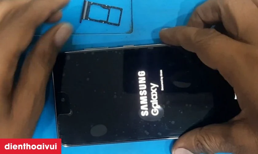 Thay ch&acirc;n sạc Samsung Galaxy Note 10 Lite h&atilde;ng Safety l&agrave; lựa chọn th&ocirc;ng minh, tiết kiệm nhất