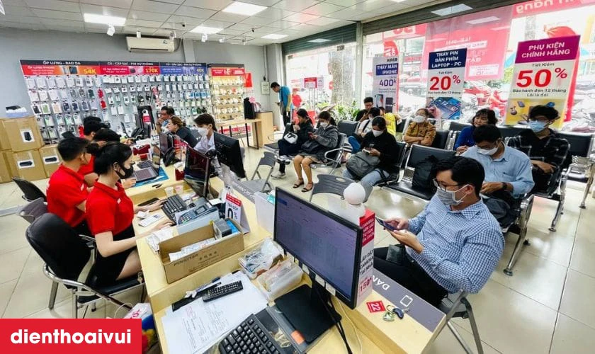 Thay chân sạc Xiaomi Mi 11 ở đâu uy tín