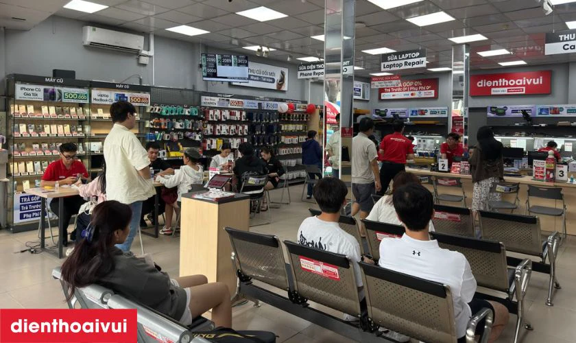 Thay chân sạc Xiaomi Redmi A3 lấy liền tại Điện Thoại Vui