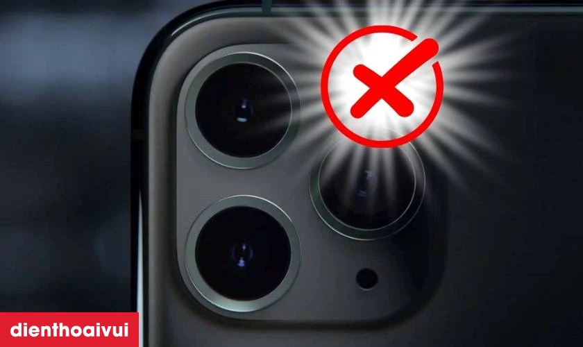 Khi nào cần thay đèn flash iPhone 14 Pro Max?