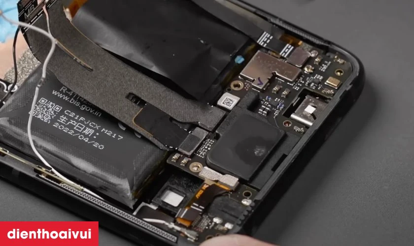 Những lưu ý trước khi thay ép kính ASUS ROG Phone 6