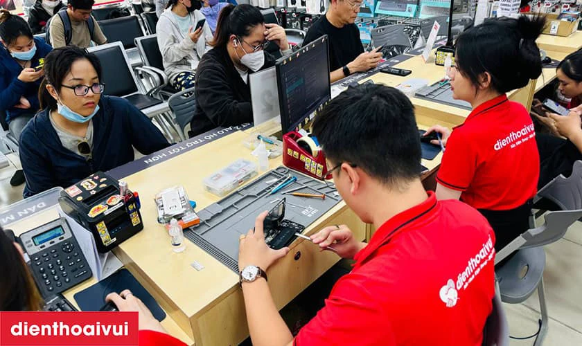 Điện Thoại Vui - Thay &eacute;p k&iacute;nh iPad Air chất lượng, bảo h&agrave;nh l&acirc;u d&agrave;i