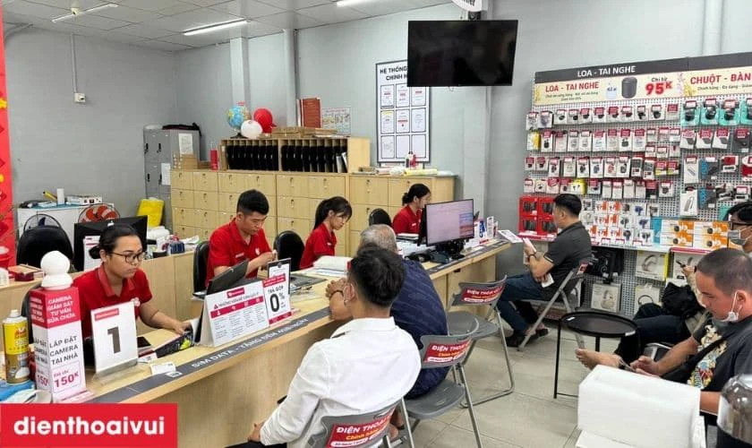 Những điều cần lưu &yacute; khi thay &eacute;p k&iacute;nh iPad Gen
