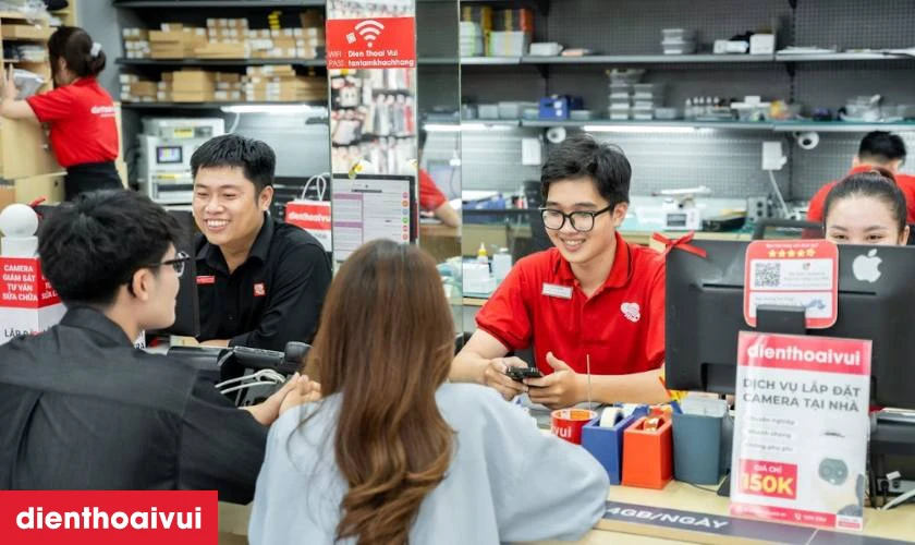 Quy trình thay ép kính iPhone 12 Pro Max chính hãng Feaglet tại Điện Thoại Vui
