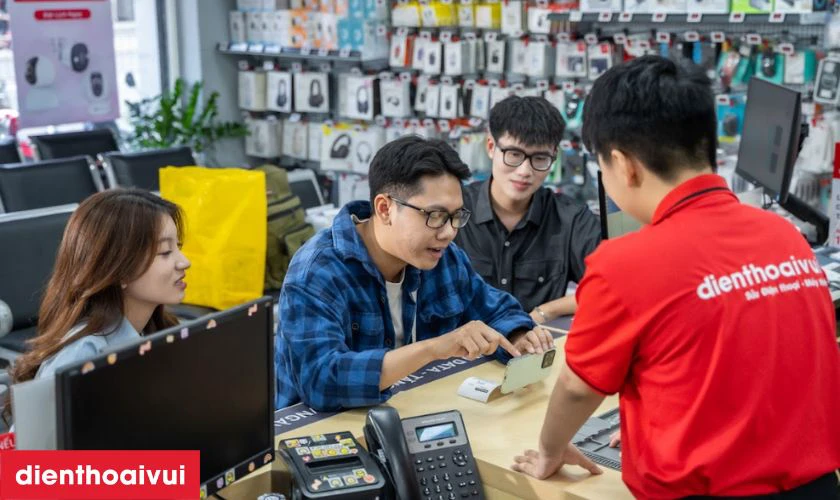M&aacute;y được kiểm tra kỹ lưỡng trước khi b&agrave;n giao lại cho kh&aacute;ch